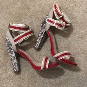 Pour la Victoire -  heels -absolutely Stunning!!